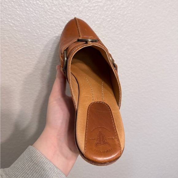Frye Cheryl Triple Ring Boho Western Clog Mules in Brown Leather - Women’s 8 - Picture 6 of 10